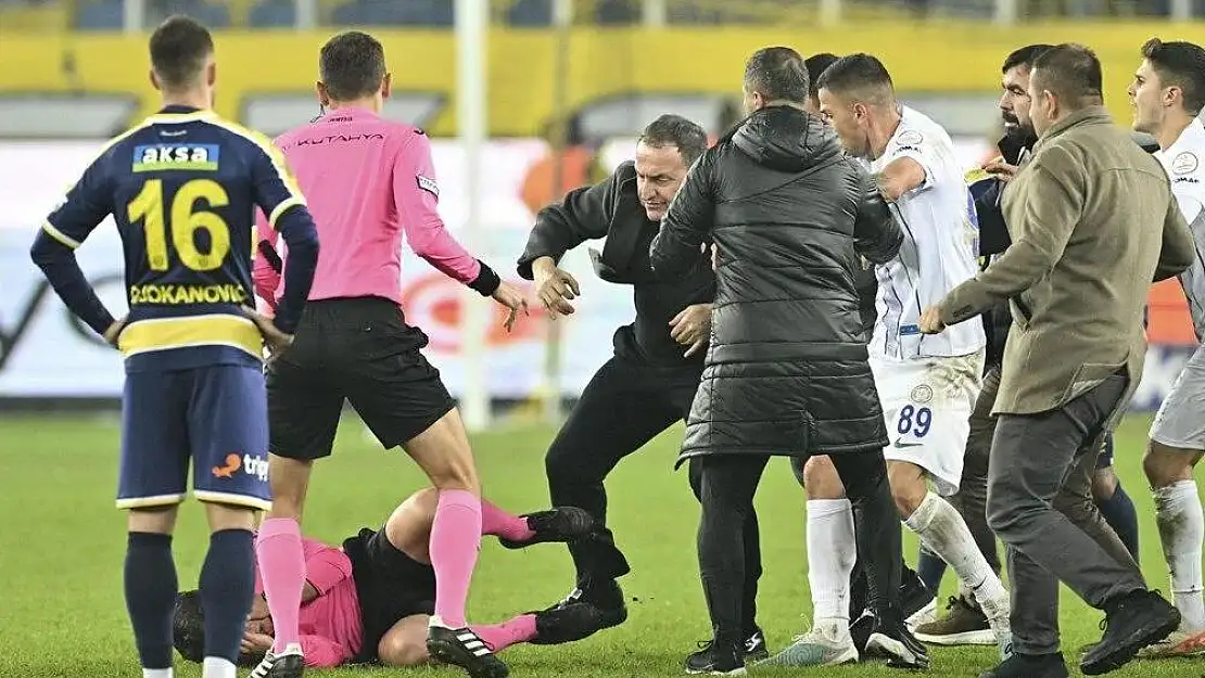 Halil Umut Meler'e Yumruklu Saldırının Cezası Ne Olacak?