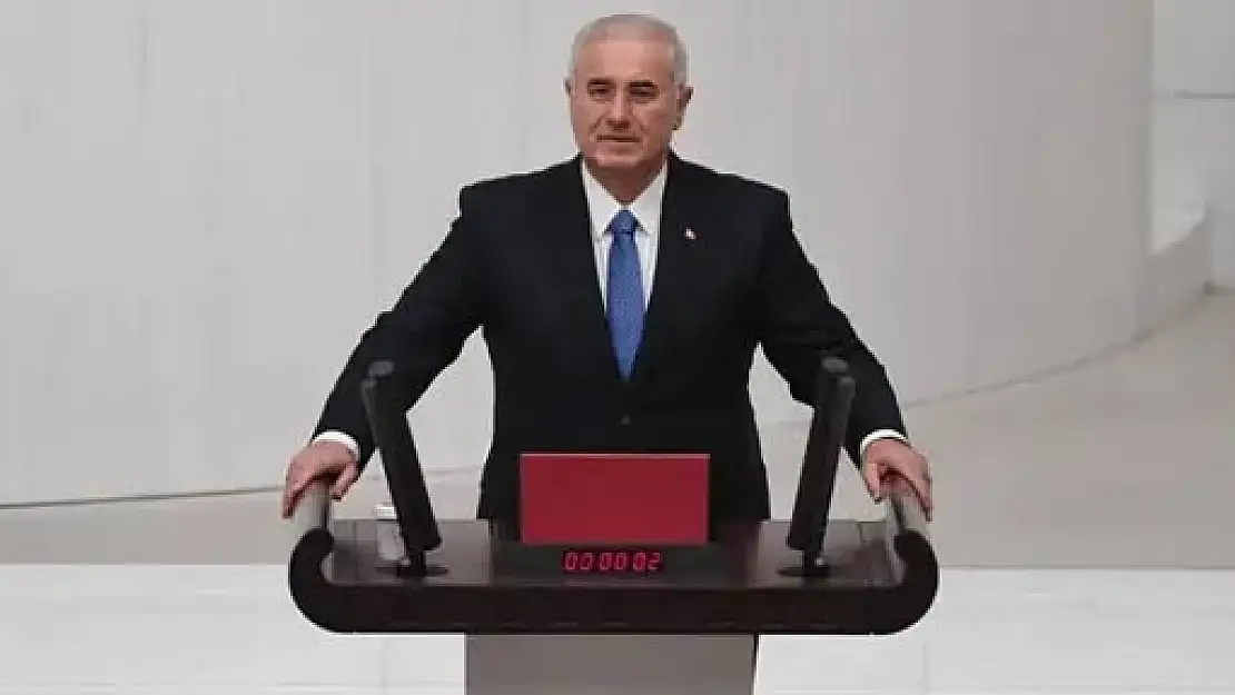 Hemşerimiz Akarca, TBMM'de Yemin Etti