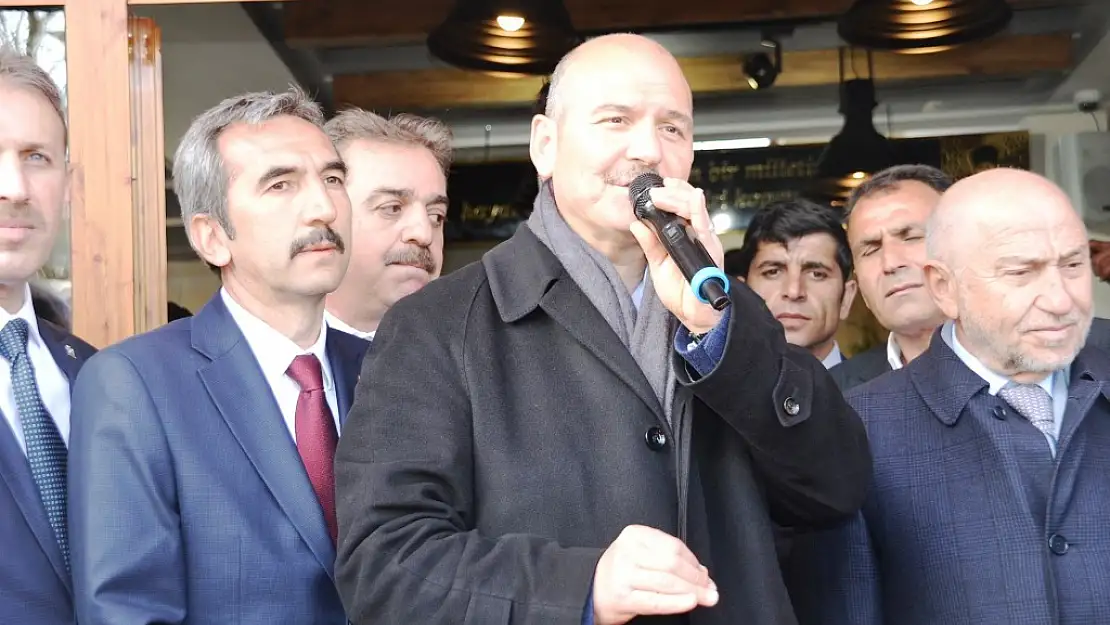 İÇİŞLERİ BAKANI SÜLEYMAN SOYLU 'ERUH İLÇEMİZDE HALKA SESLENDİ'