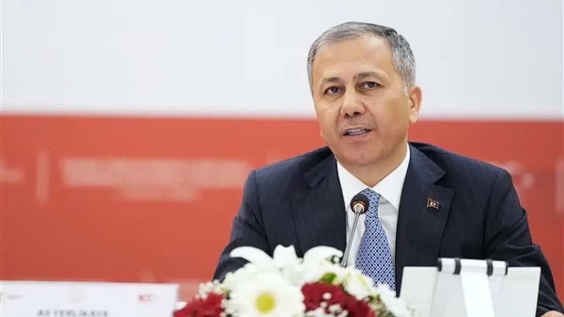 İçişleri Bakanı Yerlikaya'nın Adresinde  'İki Yabancı Adına Kayıtlı İkamet İzni Çıktığı'  Haberlerine İlişkin Açıklama