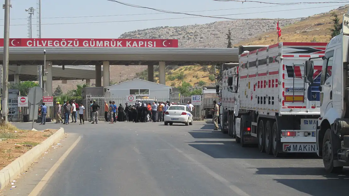 İçişleri Bakanlığı: Suriye Kara Hudut Kapılarında Pasaportla Geçişler Başladı