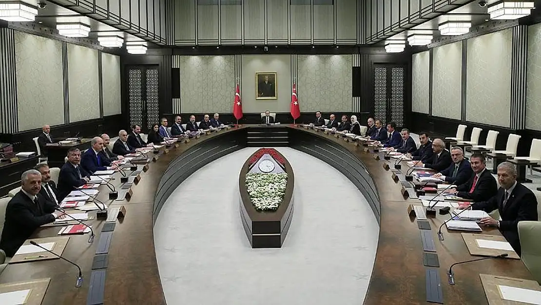 İddia: 8 Bakan Değişecek, 2 Yeni Bakanlık Kurulacak