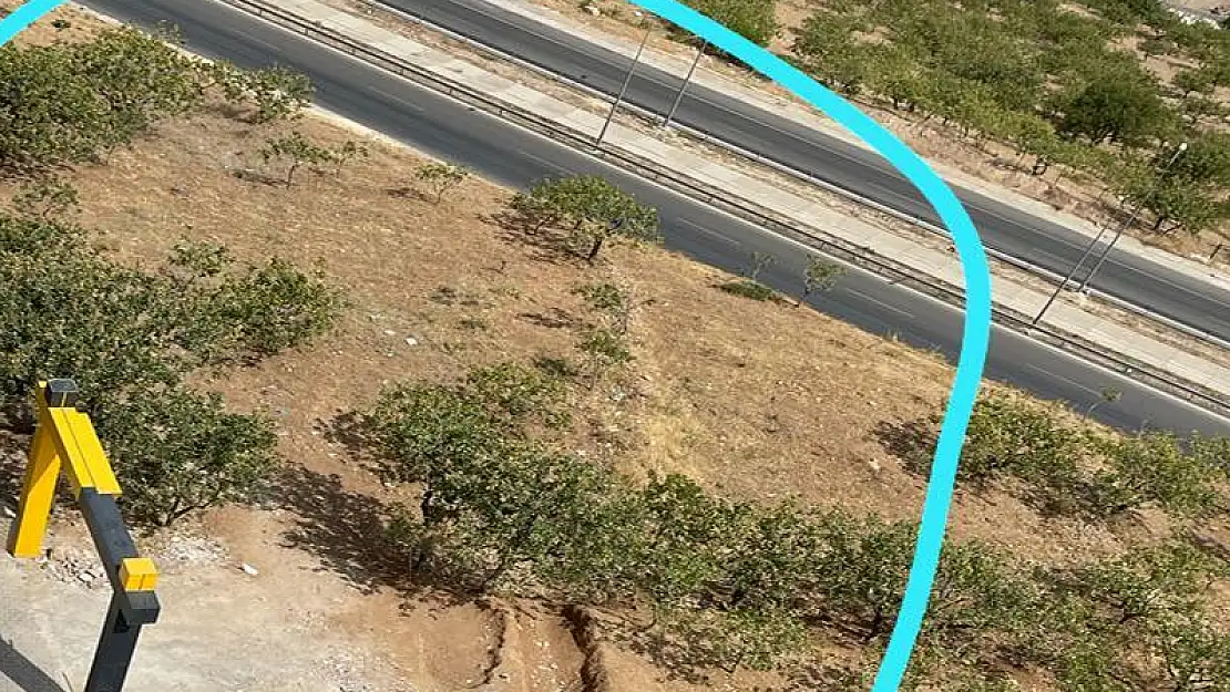İkizpark Sitesi Sakinleri Yol İstiyor
