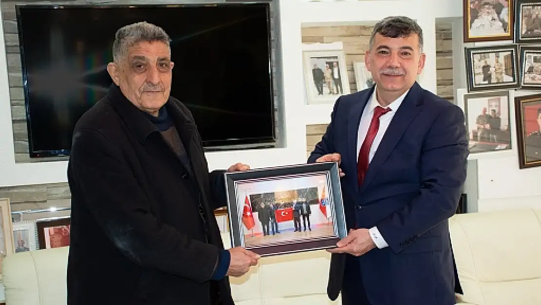 İl Emniyet Müdürü Öztürk'ten Şehit Babası Sungur'a Ziyaret
