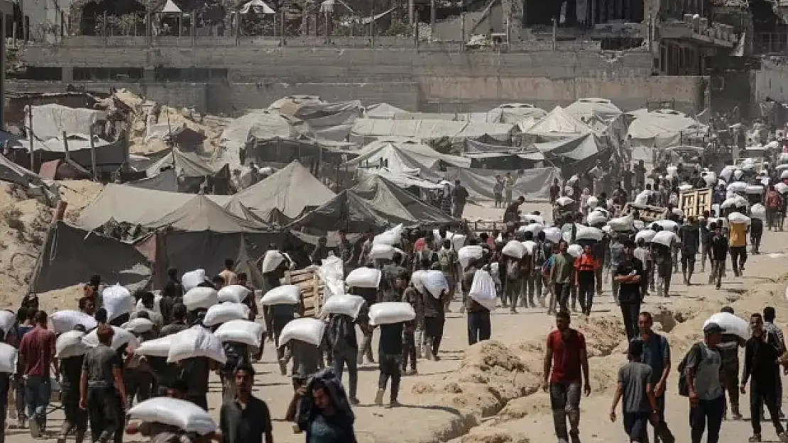 İsrail'in 'Taktiksel Ara' Açıklaması Sonrası Gazze'ye Yardım Girişleri ve Çatışmalar Sürüyor