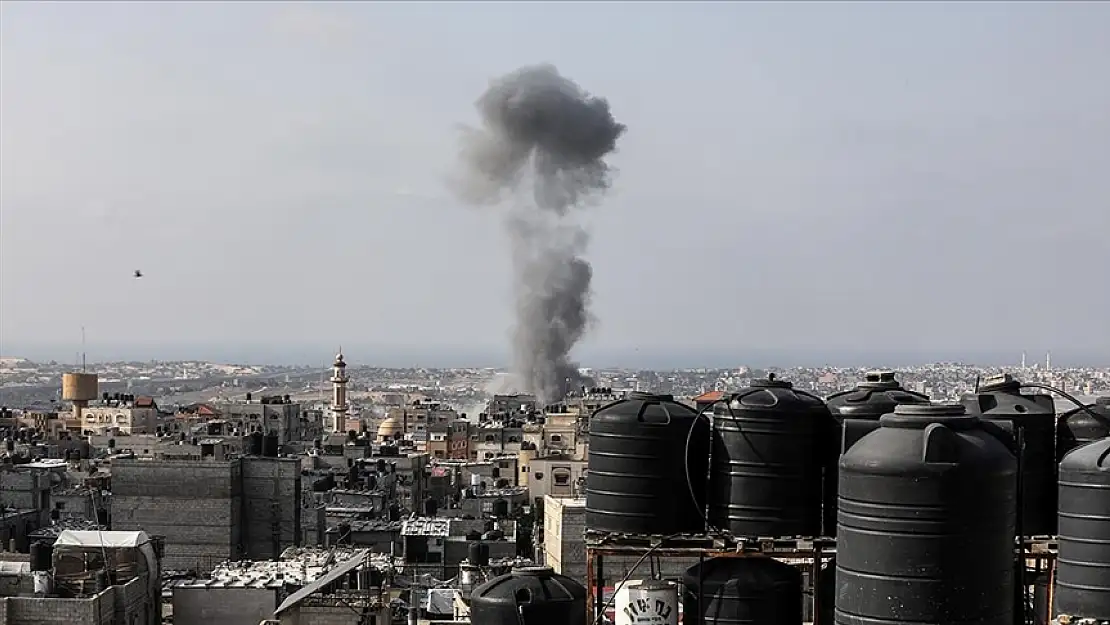 İsrail O Ülkeyi Resmen Bombardımana Tuttu: Ölü ve Yaralılar Var