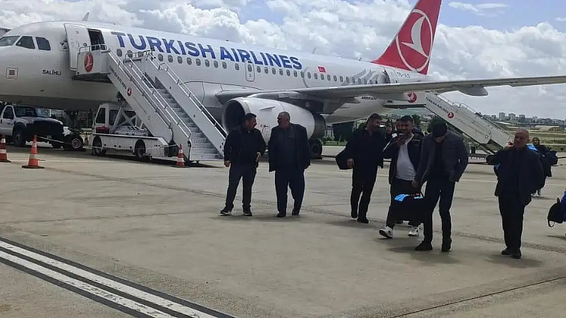 İstanbul-Siirt Seferini Yapan Uçak Batman'a Yönlendirildi