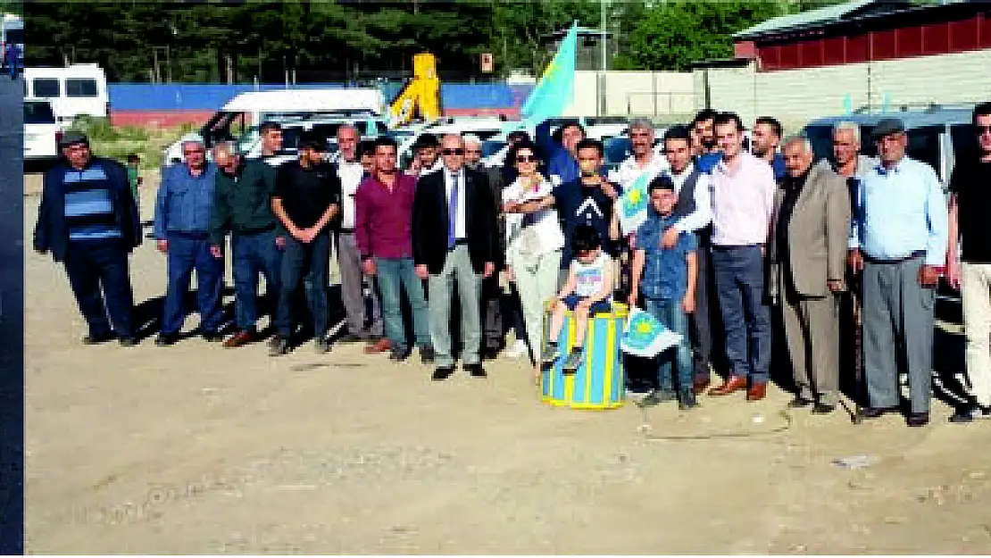 İyi Parti, Araç Konvoyu Eşliğinde Seçim Ofisini Açtı