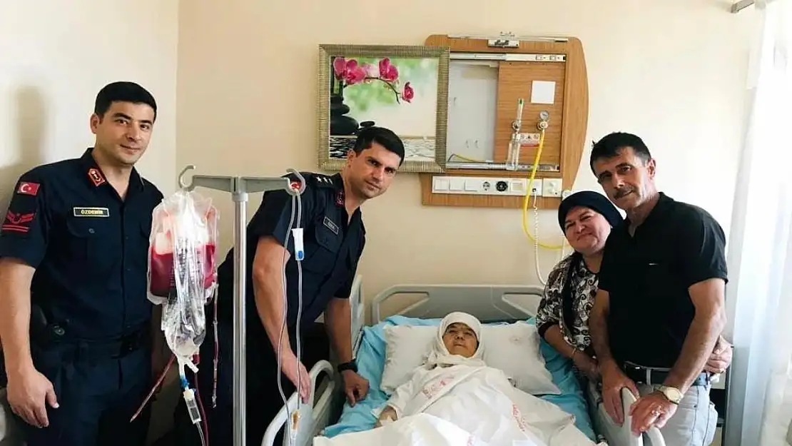 Jandarma, Şehitlerini ve  Ailelerini Unutmuyor