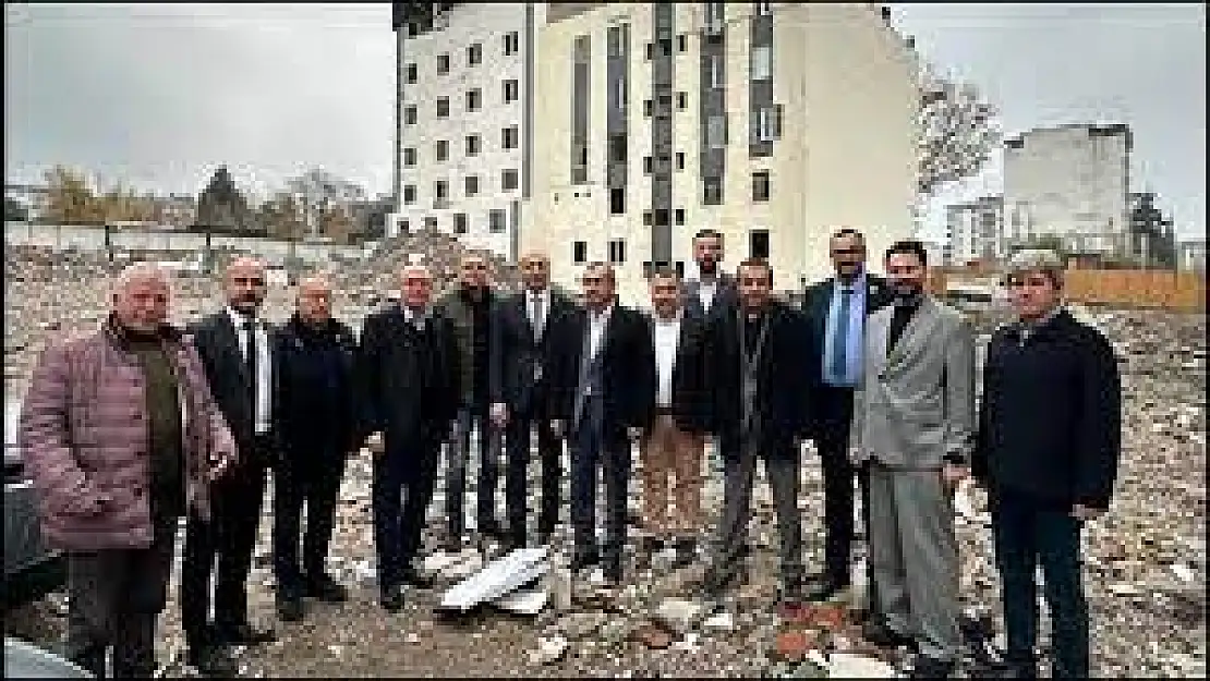 Kahramanmaraş'a Giden CHP'li Tanal, Sıraladı:Deprem Bölgesinde Keşmekeşlik!