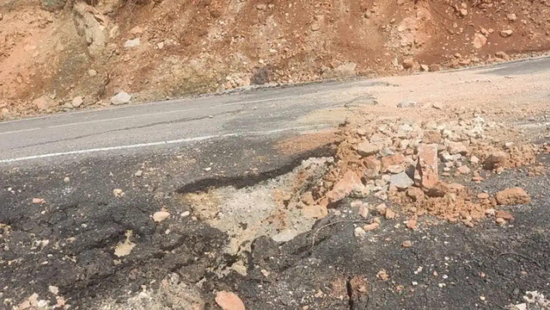 KASIMLI KÖY YOLUNDA ÇÖKME!