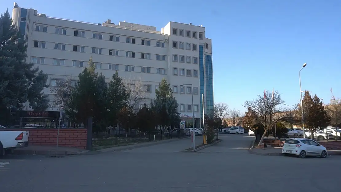 Kayabağlar'da Cenaze Töreninde Acı Olay: Bir Kişi Hayatını Kaybetti
