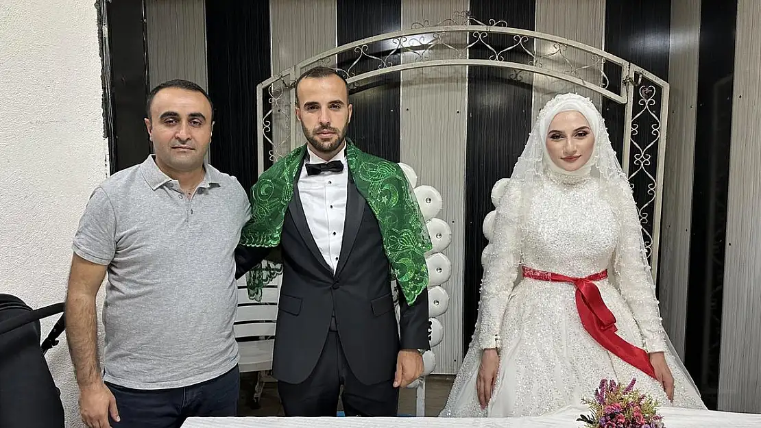 Kaymakam/Belediye Başkan V. Tekin, Şener Ailesinin Düğün Törenine Katıldı