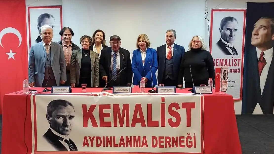 Kemalist Aydınlanma Derneği'nden İzmir'de Çevre ve Demokrasi Paneli