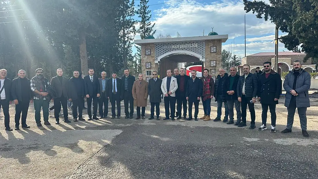 KGK'dan Deprem Bölgesine Anlamlı Ziyaret