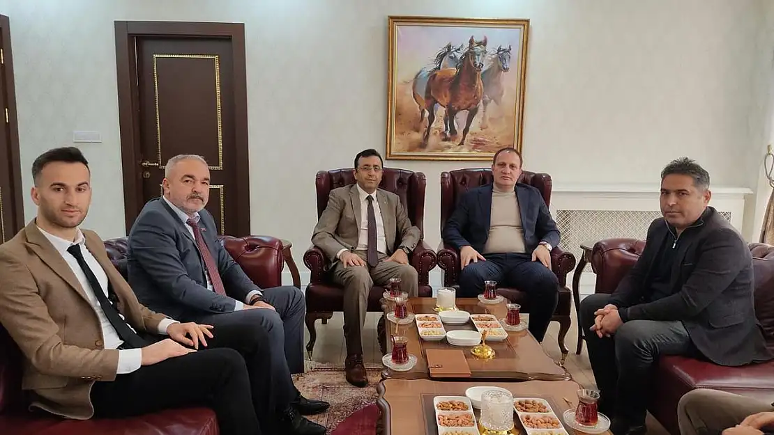 'Kırsal Kalkınma Yatırımları Programı' Bilgilendirme Toplantısının İlki Pervari İlçemizde Yapıldı