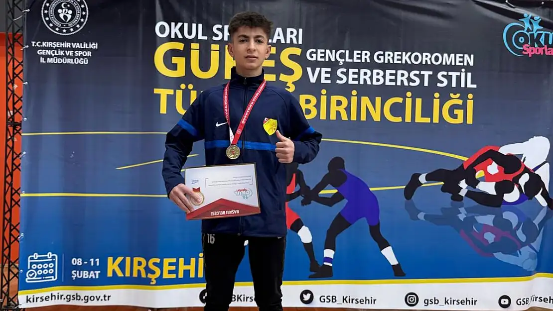 Kırşehir'den Madalyayla Döndü