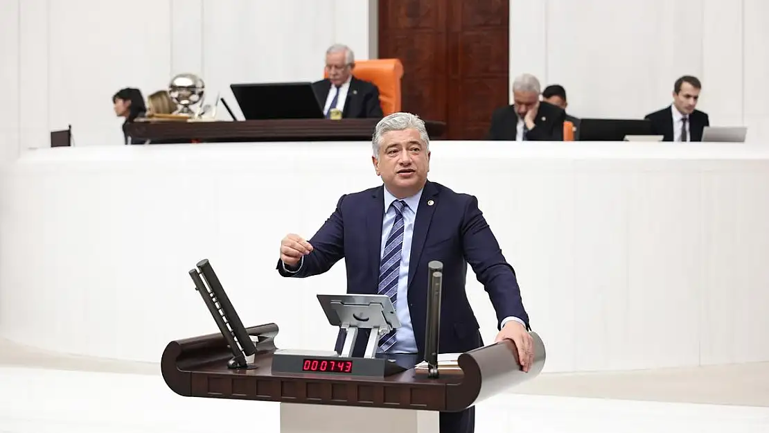 Kısacık: Emeklilerimize Bin Lira Zammı, TBMM Çatısı Altında Görüşmekten Utanç Duyuyorum!