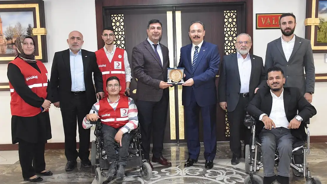 Kızılay Haftası Dolayısıyla  Vali Dr.Kızılkaya'nın Kabulü