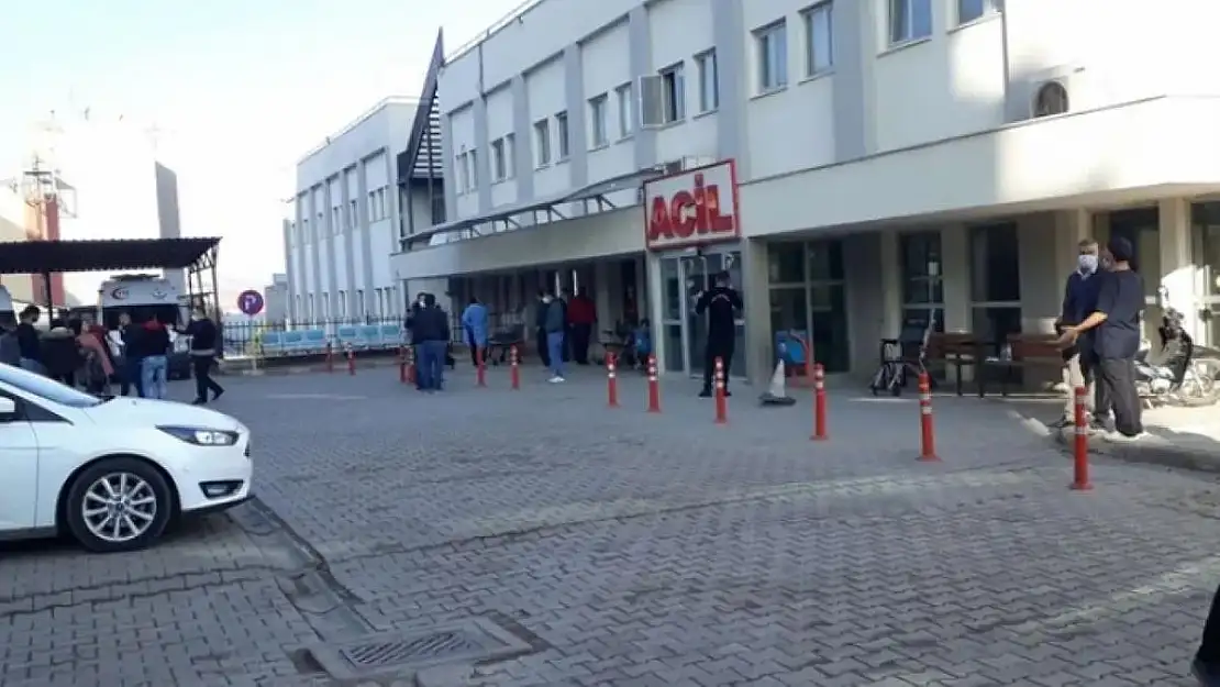Kurtalan'da Bıçaklı Kavga