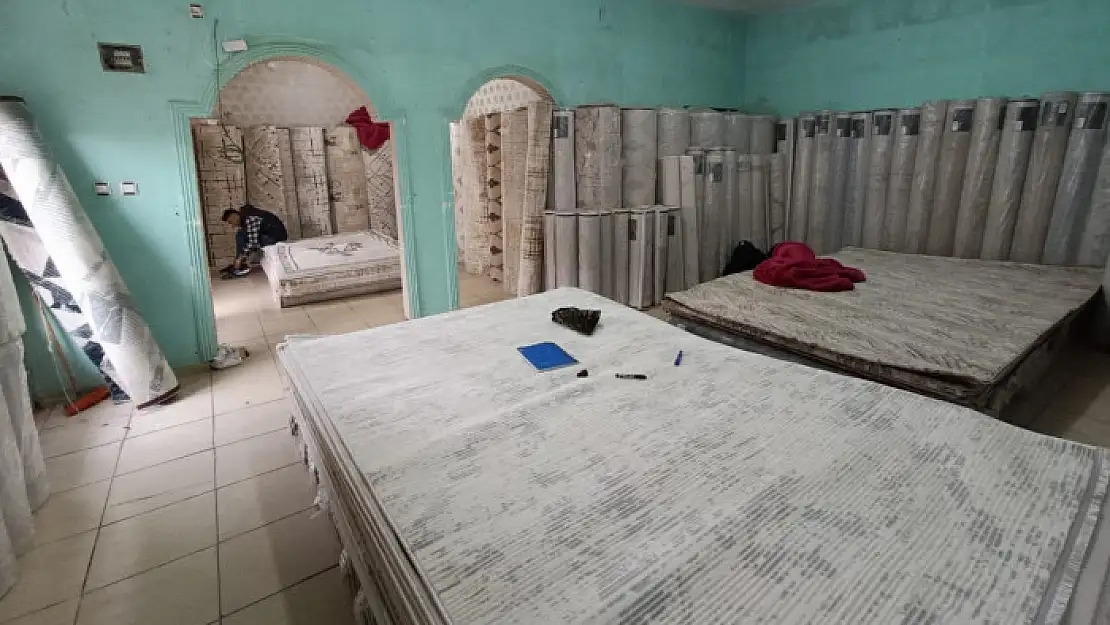 Kurtalan'da Halı Fuarı