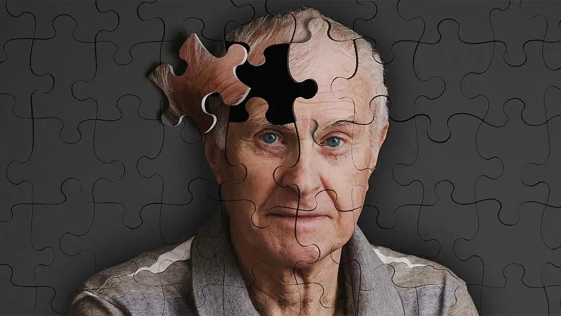 Kurtalan'da Kurulan Sağlık Standında Yaşlılar Alzheimer Konusunda Bilgilendirildi