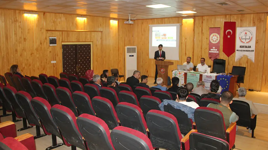 Kurtalan'da 'Türkiye'nin Kırsal Hamlesi' Projeleri Konusunda Bilgilendirme Semineri