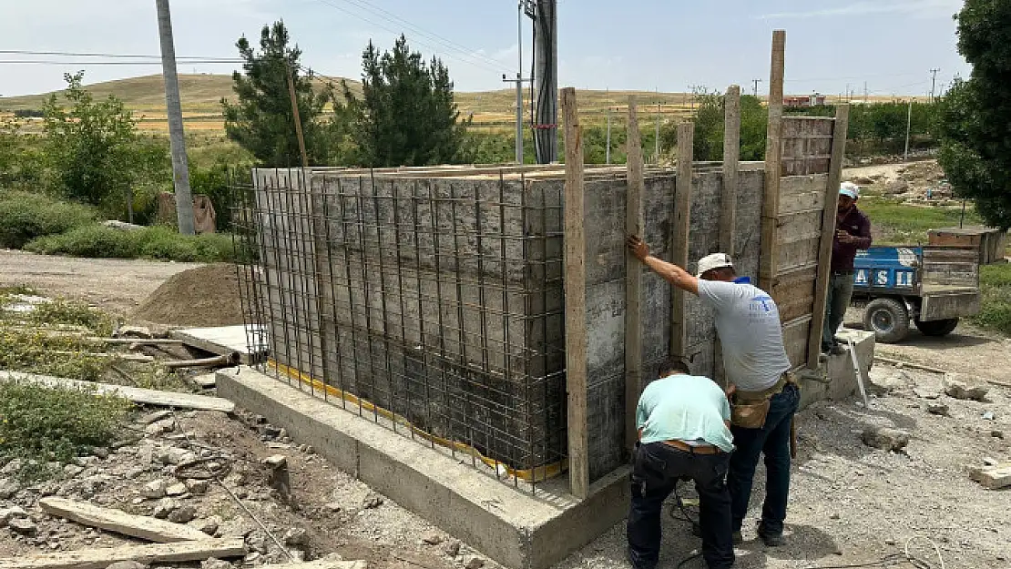 Kurtalan'ın Çakılı Köyüne  Su İsale Hattı
