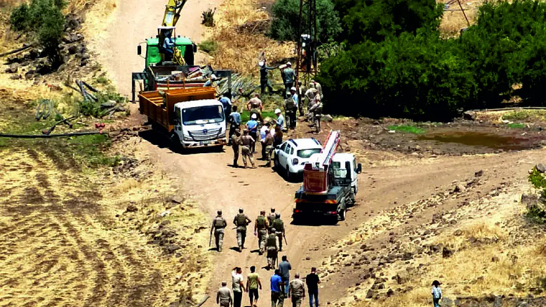 Mardin'de Kaçak Elektrik Kullanımına Jandarma Destekli Müdahale