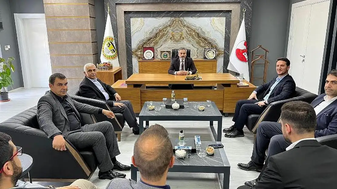 Mervan Gül Siirt Barosunu Ziyaret Etti