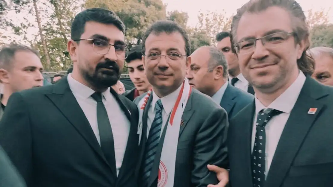 MİLLET İTTİFAKININ SİİRT MİLLETVEKİLİ ADAYLARI İBB BAŞKANI EKREM İMAMOĞLU'NA SİİRT'İN SORUNLARINA İLİŞKİN RAPOR VE PROJELERİNİ SUNDU