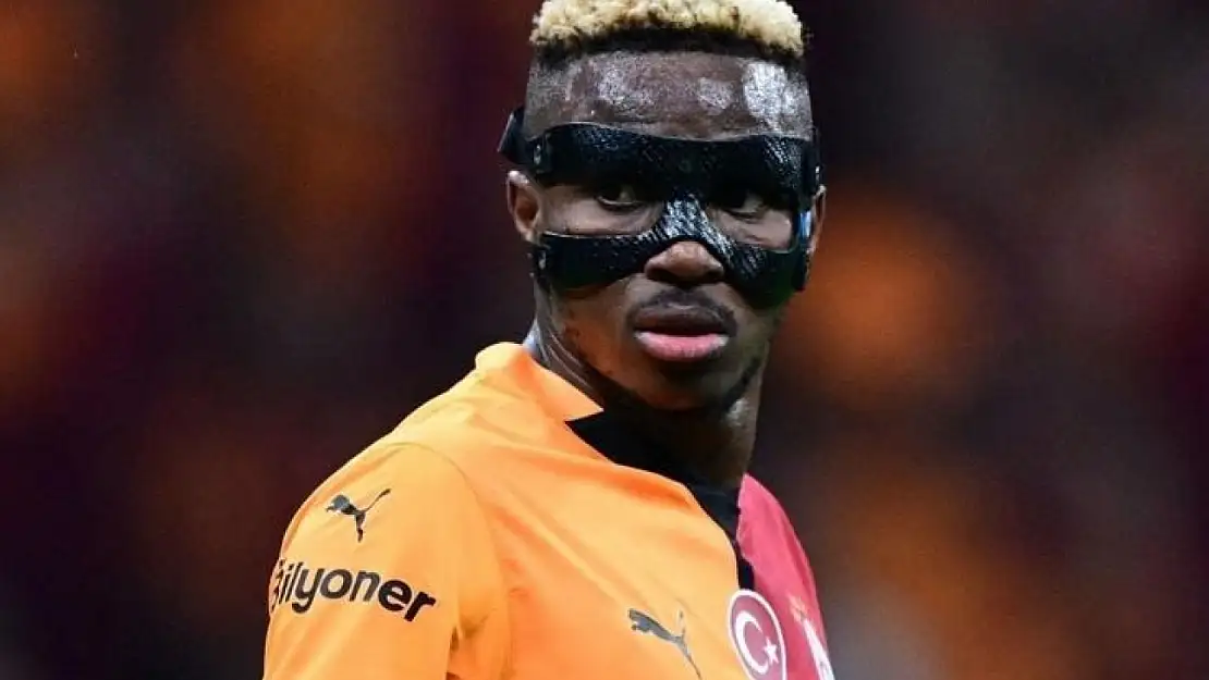 Napoli, Osimhen Transferinde Görüşmeleri Askıya Aldı