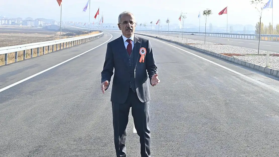 Otoyollardaki Fiber Ağ Uzunluğu 7 Bin Kilometreyi Aştı