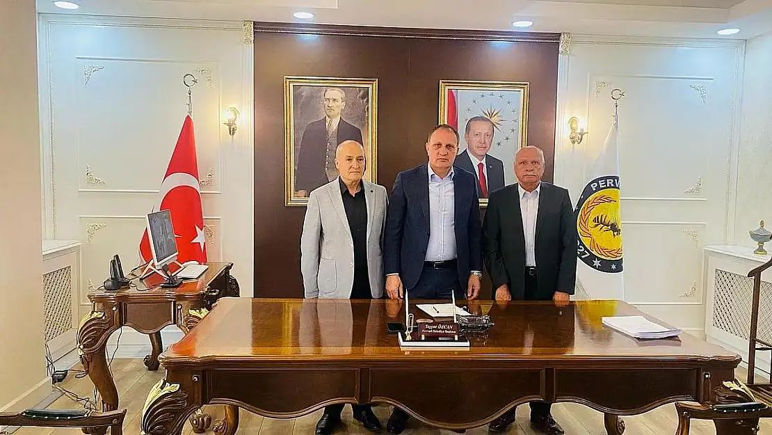 Pervari Belediyesi İle Belediye-İş Sendikası Arasında Toplu İş Sözleşmesi İmzalandı