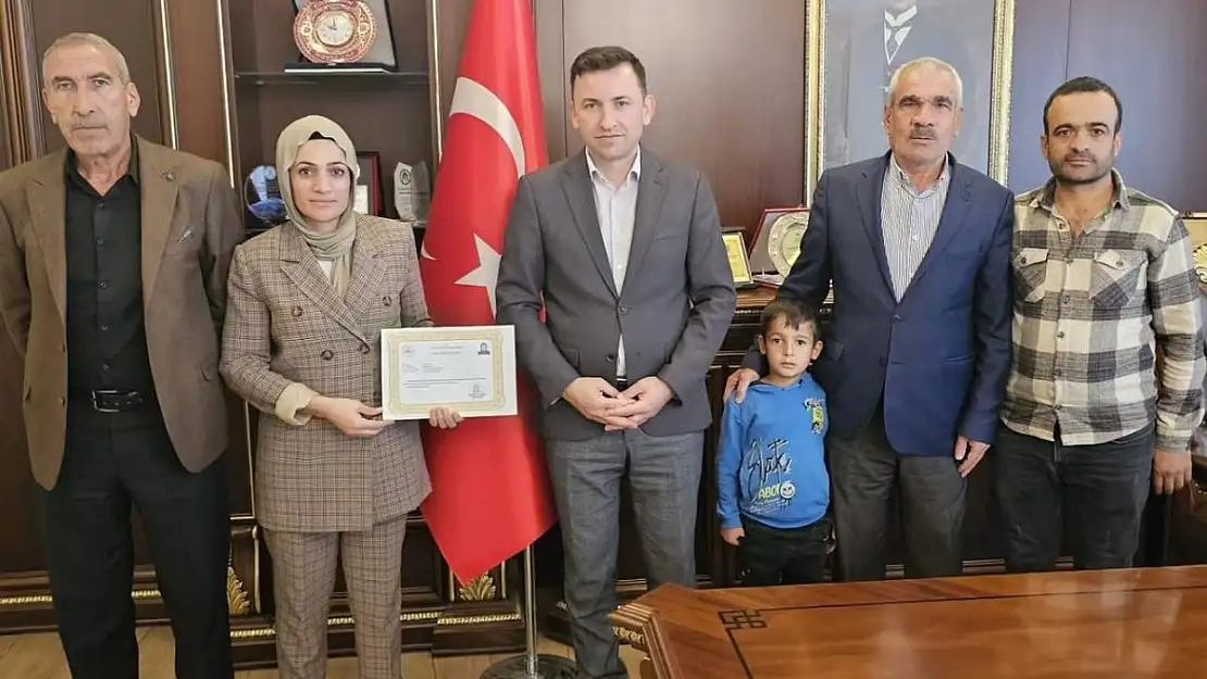 Pervari Yazı İşleri Müdürü Leyla Ayaz Kurtalan'a Nüfus Müdürü Olarak Atandı