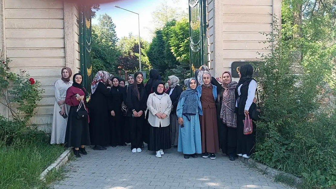 Pervarili Kursiyerlerden Van'a Kültürel Yolculuk