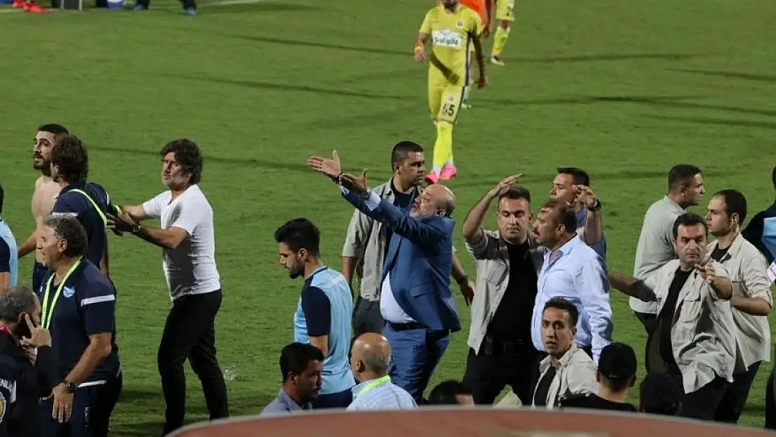 PFDK'dan Süper Lig ekiplerine para cezası! Murat Sancak'a 421 günlük ceza