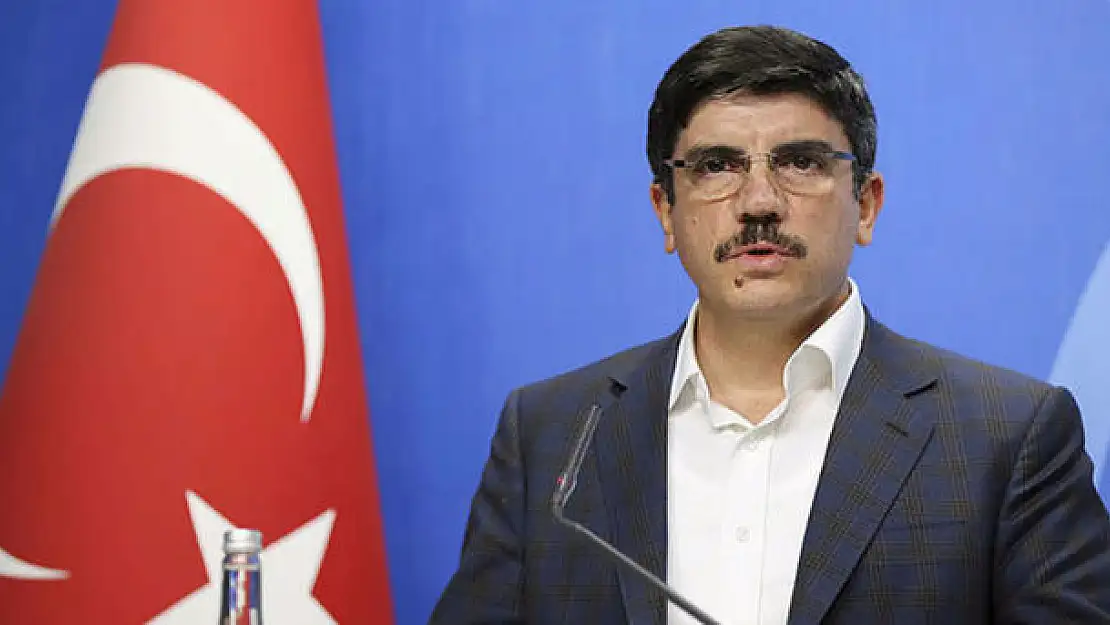 Prof.Dr.Yasin Aktay'ın Kaleminden: Gazze Müslümanlara Yardım Ediyor