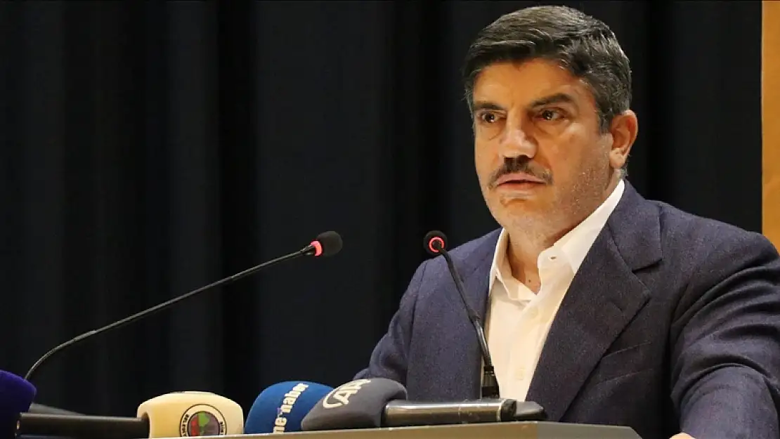 Prof.Dr.Yasin Aktay'ın Kaleminden: İnsanı Bilmeyen, Tarihi Nasıl Bilsin?