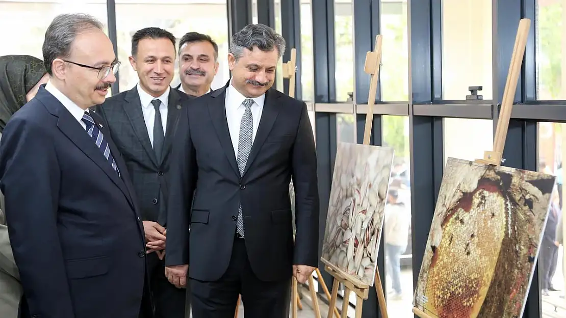 Rektör Prof. Dr. Nihat Şındak Turizm Haftası Etkinliklerinin Açılış Programına Katıldı
