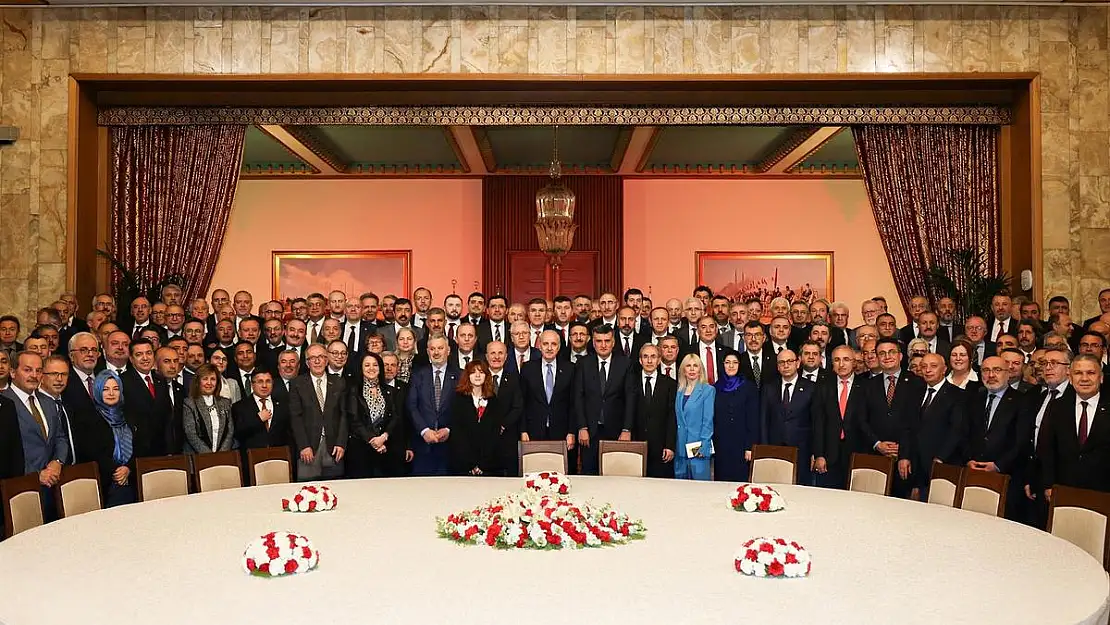 Rektör Şındak, TBMM Başkanı Kurtulmuş'un Ev Sahipliğinde Düzenlenen İftar Programına Katıldı