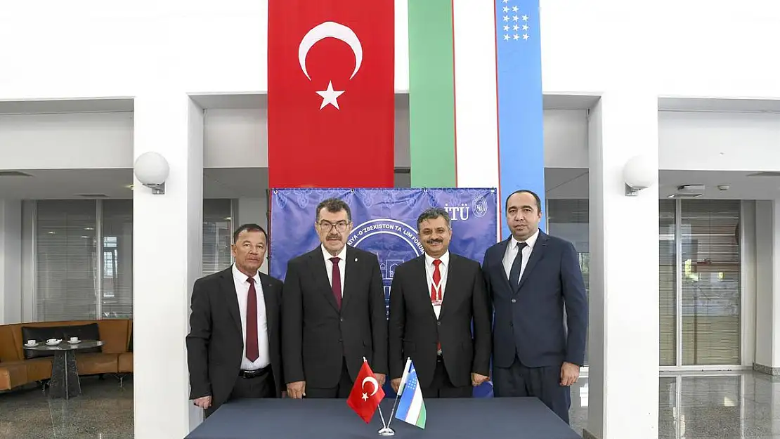 Rektör Şındak Türkiye-Özbekistan Eğitim Forumuna Katıldı