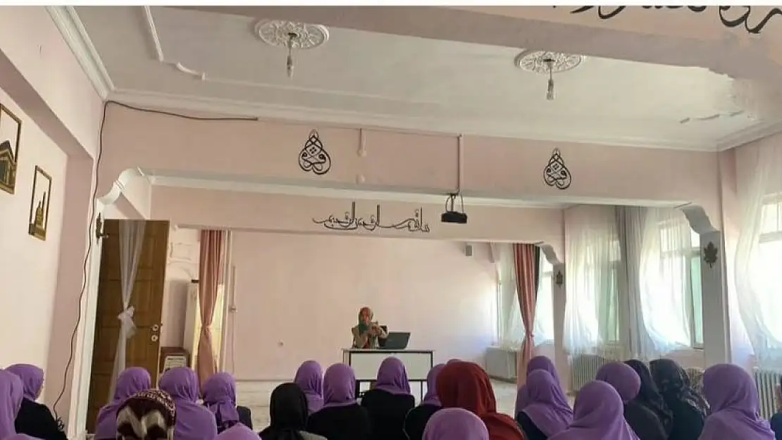 Sağlık Müdürlüğü Tarafından  Kur'an Kursu Öğrencilerine  Kırım Kongo Hastalığı Eğitimi Verildi!