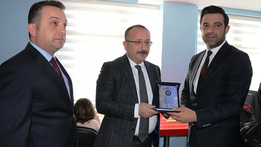 ŞEHİT POLİS RECEP SEVEN'İN ADI KÜTÜPHANEDE YAŞATILACAK