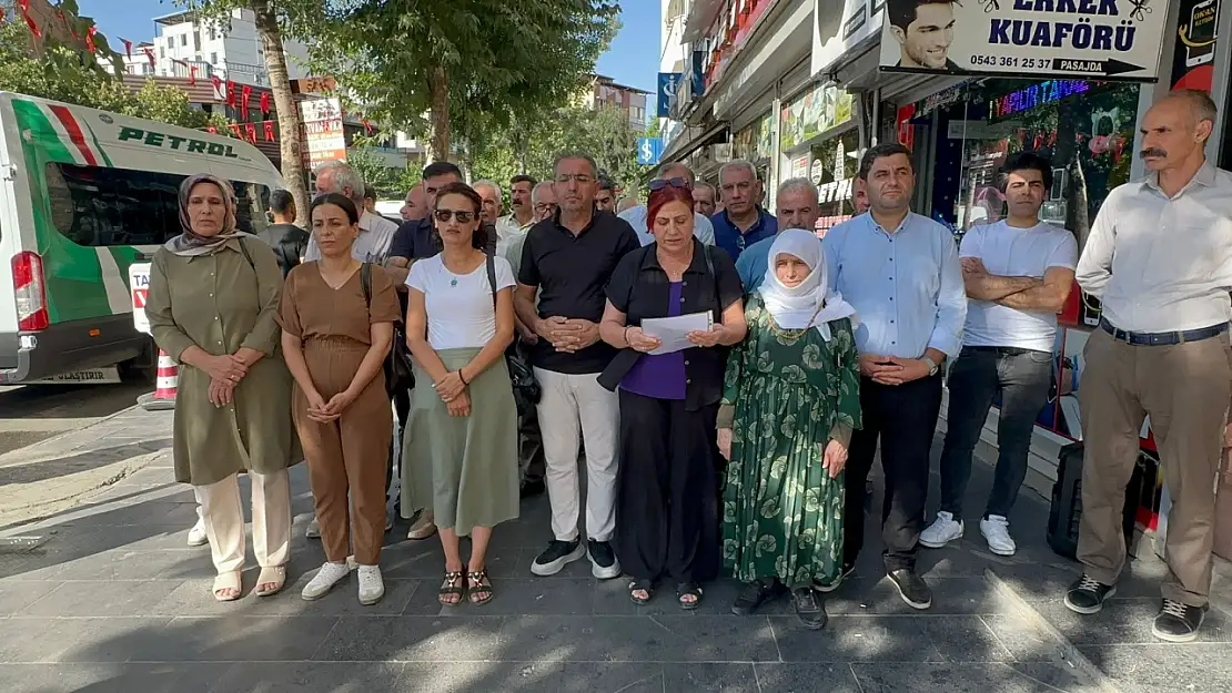 Şengal'de Hayatını Kaybedenler 11. Yılda Siirt'te Ortak Basın Açıklaması İle Anıldı