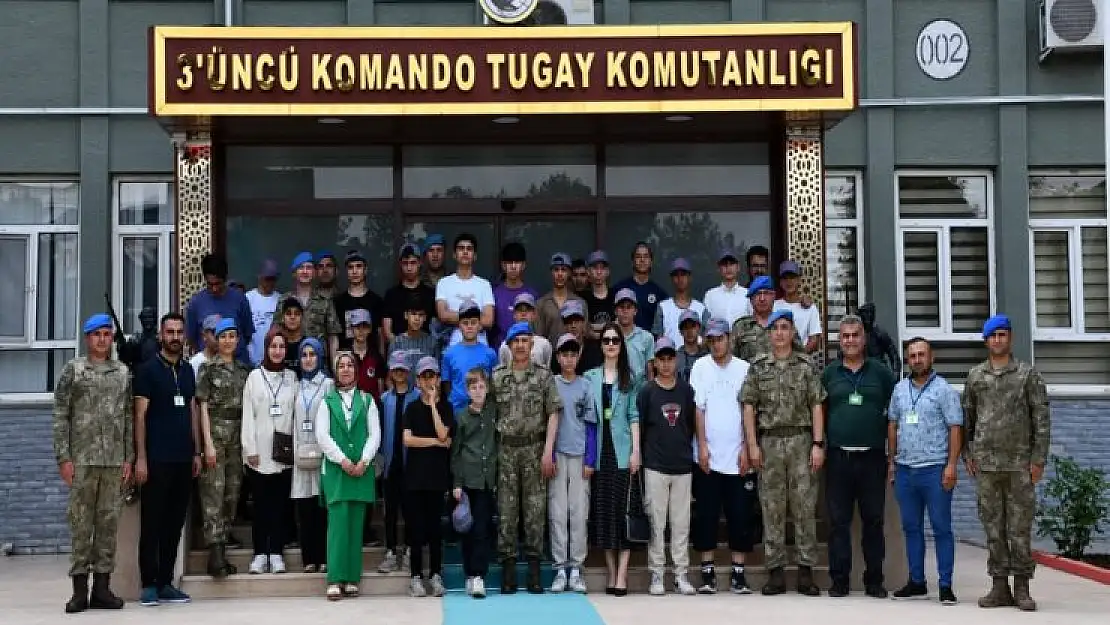 Siirt 3. Komando Tugayı  Sevgi Evleri Yetiştirme Yurdu Öğrencilerini Misafir Etti