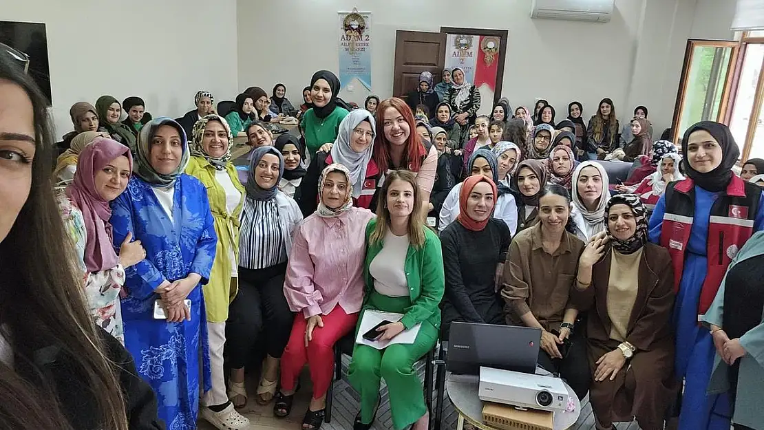 Siirt Aile ve Sosyal Hizmetler İl Müdürlüğü Eruh İlçemizde Eğitim Verdi