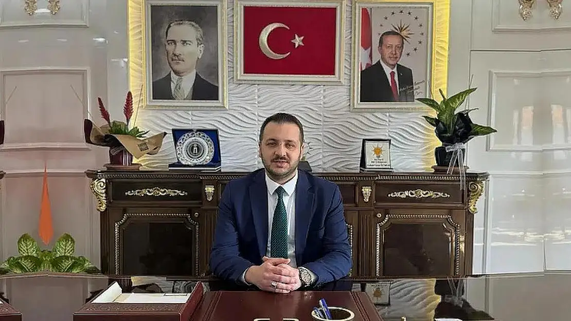 Siirt AK Parti İl Başkanı Av. Bahri Caner Özturan'ın 23 Nisan Mesajı