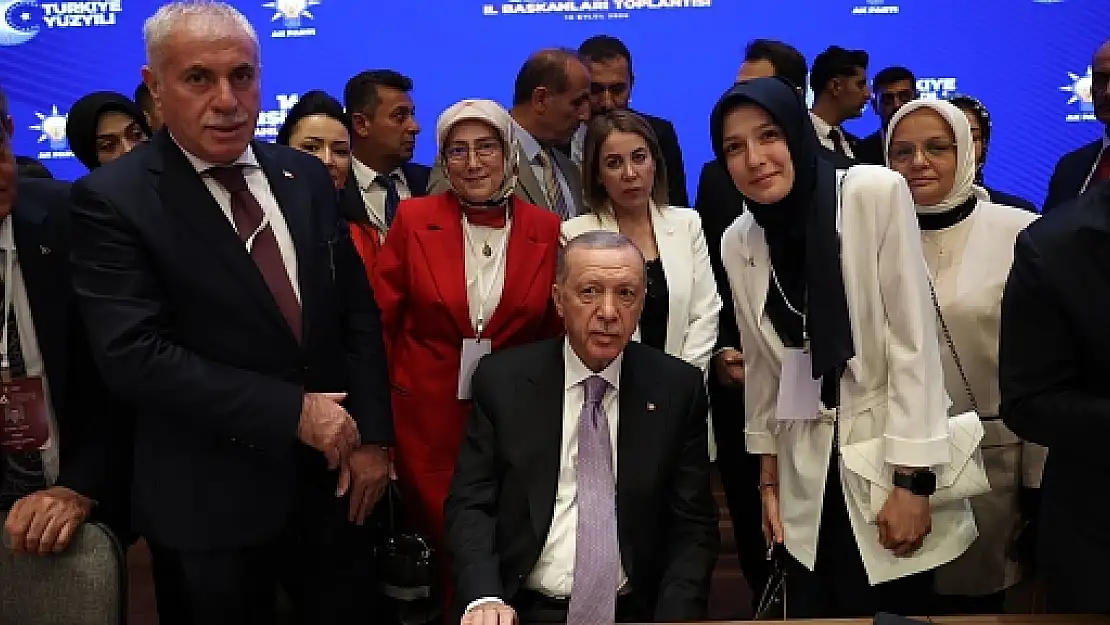 Siirt AK Parti Kadın Kolları Başkanı Av.Betül Tuğba Mavi, Cumhurbaşkanı Erdoğan'la Görüştü