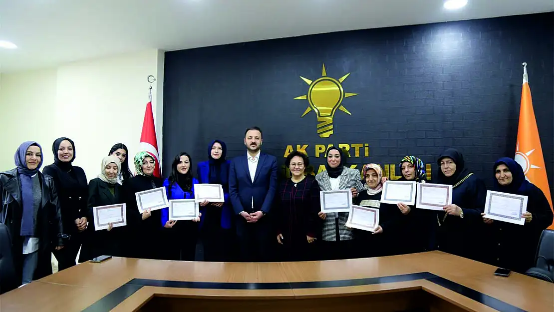 Siirt AK Parti Kadın Kolları İlkyardım Eğitimi Programı